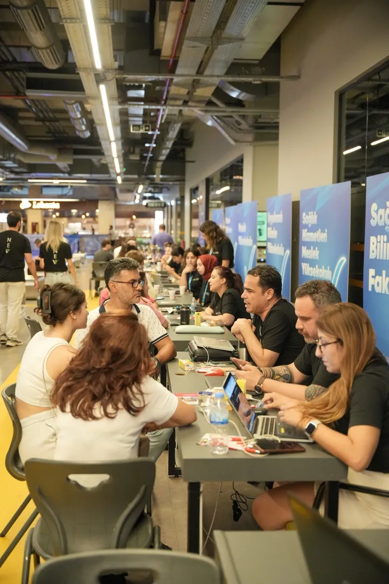 Sosyal Alanlar — İstanbul Nişantaşı Üniversitesi NeoTech Campus